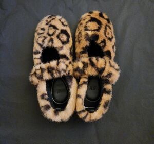 H&M Leopard Print Fuzzy Slippers